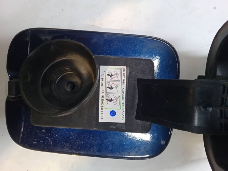 Recambio de tapa exterior combustible para fiat panda (312_, 319_) 1.2 (312pxa1a) referencia OEM IAM   