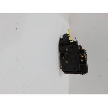 CERRADURA PUERTA TRASERA DERECHA 