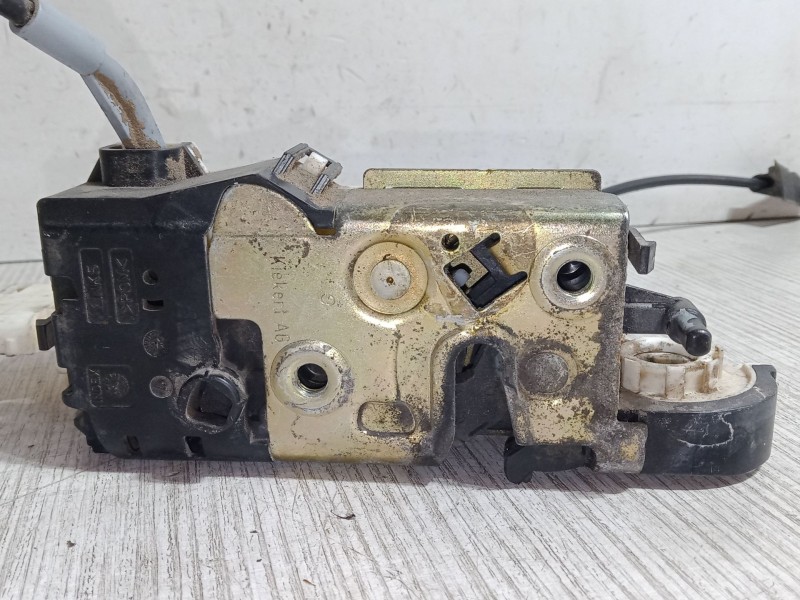 Recambio de cerradura puerta delantera izquierda para opel astra g hatchback (t98) 2.0 dti 16v (f08, f48) referencia OEM IAM   