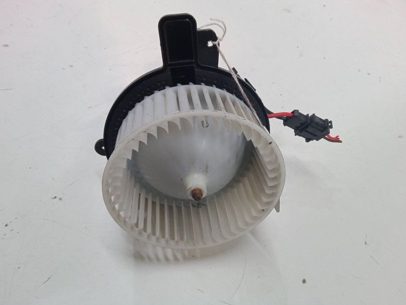 Recambio de motor calefaccion para seat ibiza v (kj1, kjg) 1.0 tsi referencia OEM IAM 2Q1819021  GT858003