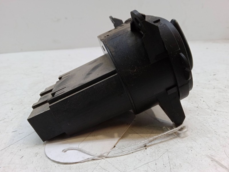 Recambio de conmutador de luces para ford tourneo connect 1.8 tdci referencia OEM IAM   