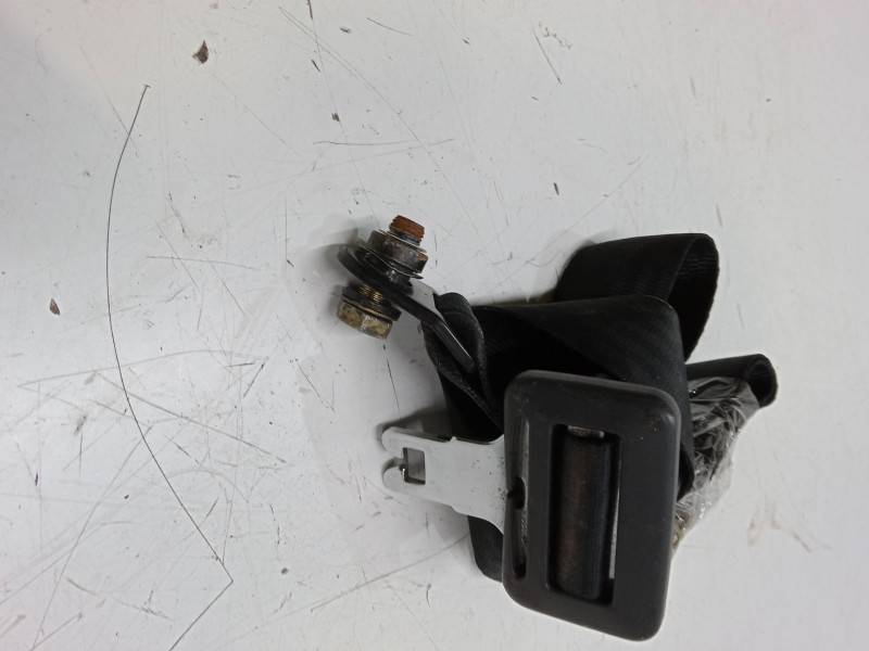 Recambio de cinturon seguridad trasero central para fiat punto (176_) 55 1.1 referencia OEM IAM   