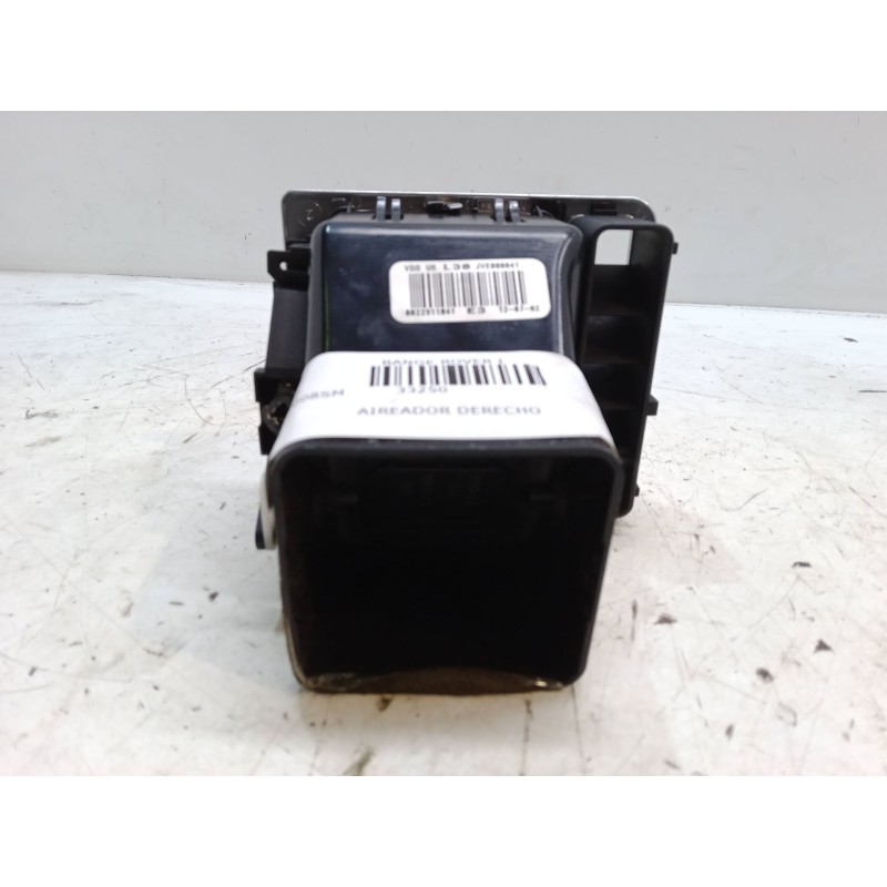 Recambio de aireador derecho para land rover range rover i 4.3 vogue lse 4x4 referencia OEM IAM JVE000041  