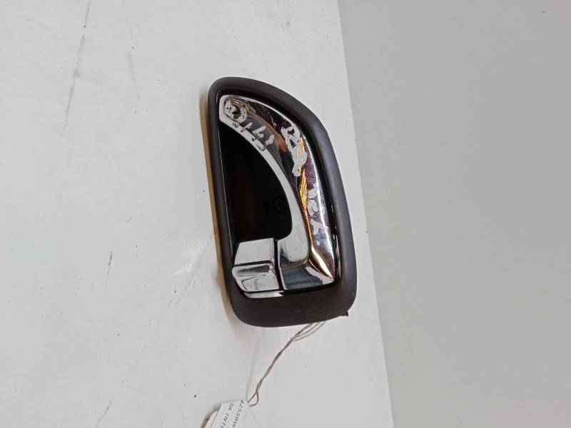Recambio de maneta interior puerta delantera izquierda para hyundai terracan (hp) 2.9 crdi referencia OEM IAM   
