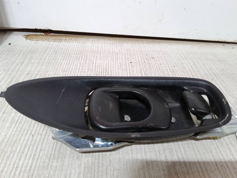 Recambio de maneta interior puerta trasera derecha para tata indigo (4_v2) 1.4 referencia OEM IAM   