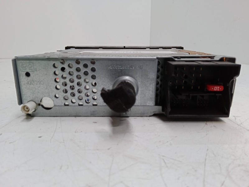 Recambio de radio cd para peugeot 207/207+ (wa_, wc_) 1.6 hdi referencia OEM IAM   
