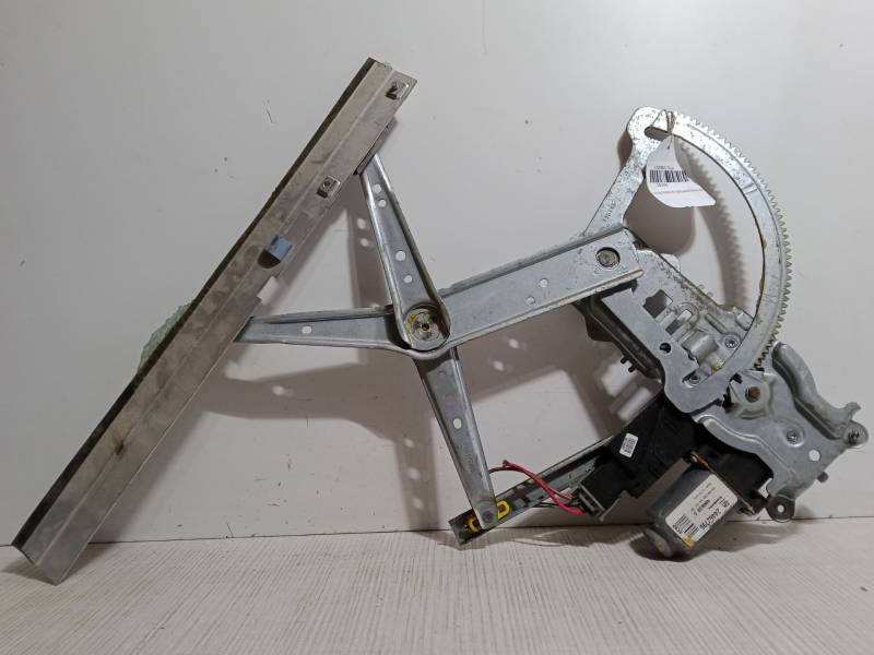 ELEVALUNAS ELECTRICO DELANTERO DERECHO 