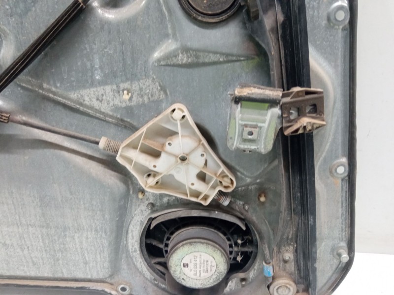 Recambio de elevalunas electrico delantero derecho para seat ibiza iii (6l1) 1.4 16v referencia OEM IAM 6L3837752BQ  