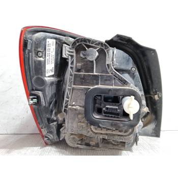 PILOTO TRASERO DERECHO 6C0945096K 