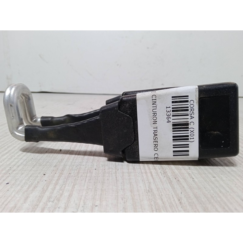 Recambio de anclaje cinturon trasero central para opel corsa c (x01) 1.3 cdti (f08, f68) referencia OEM IAM 09231879F.TRW3300360