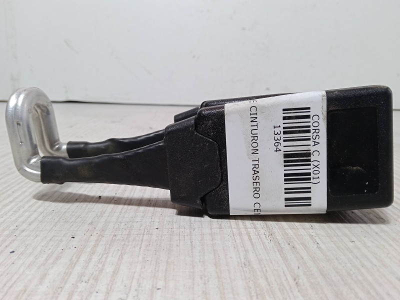 Recambio de anclaje cinturon trasero central para opel corsa c (x01) 1.3 cdti (f08, f68) referencia OEM IAM 09231879F.TRW3300360