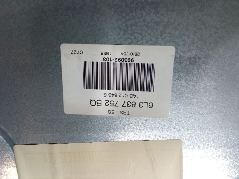 Recambio de elevalunas electrico delantero derecho para seat ibiza iii (6l1) 1.4 16v referencia OEM IAM 6L3837752BQ  