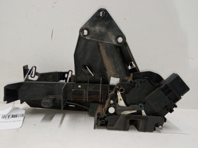 Recambio de cerradura puerta delantera izquierda para ford focus ii (da_, hcp, dp) 1.6 tdci referencia OEM IAM    Recambio de cerradura puerta delantera izquierda para ford focus ii (da_, hcp, dp) 1.6 tdci referencia OEM IAM