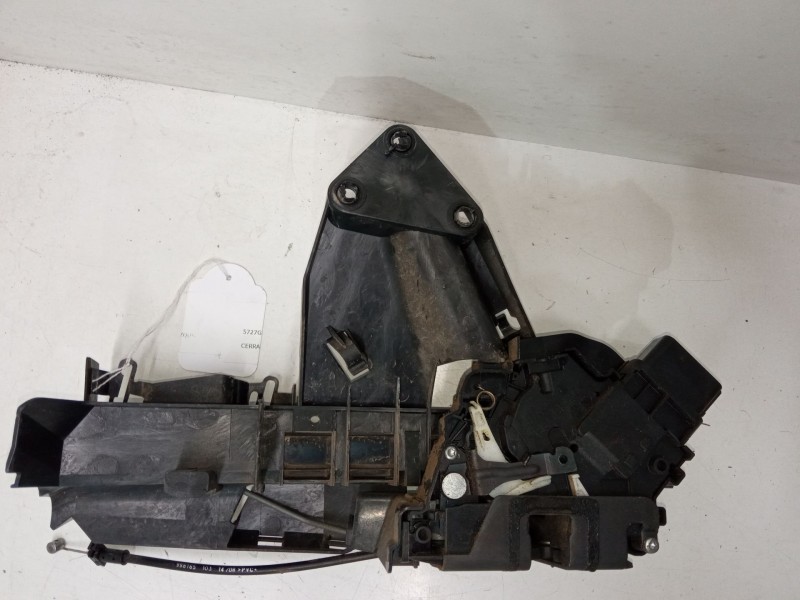 Recambio de cerradura puerta delantera izquierda para ford focus ii (da_, hcp, dp) 1.6 tdci referencia OEM IAM    Recambio de cerradura puerta delantera izquierda para ford focus ii (da_, hcp, dp) 1.6 tdci referencia OEM IAM