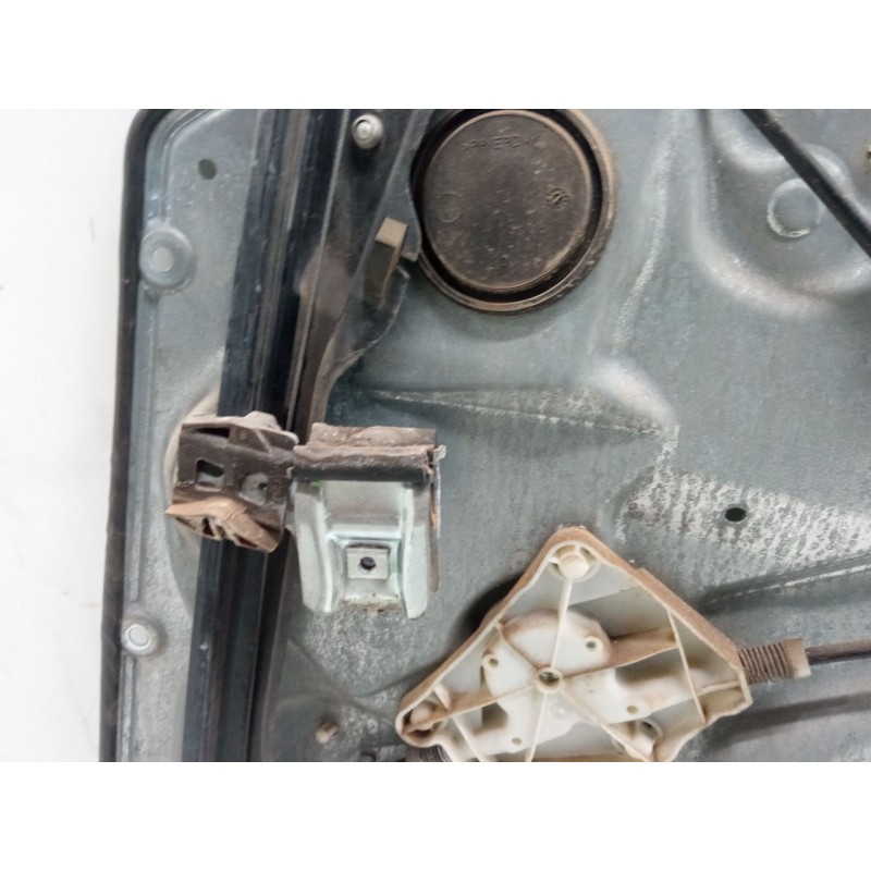 Recambio de elevalunas electrico delantero izquierdo para seat ibiza iii (6l1) 1.4 16v referencia OEM IAM 6L3837751BF  