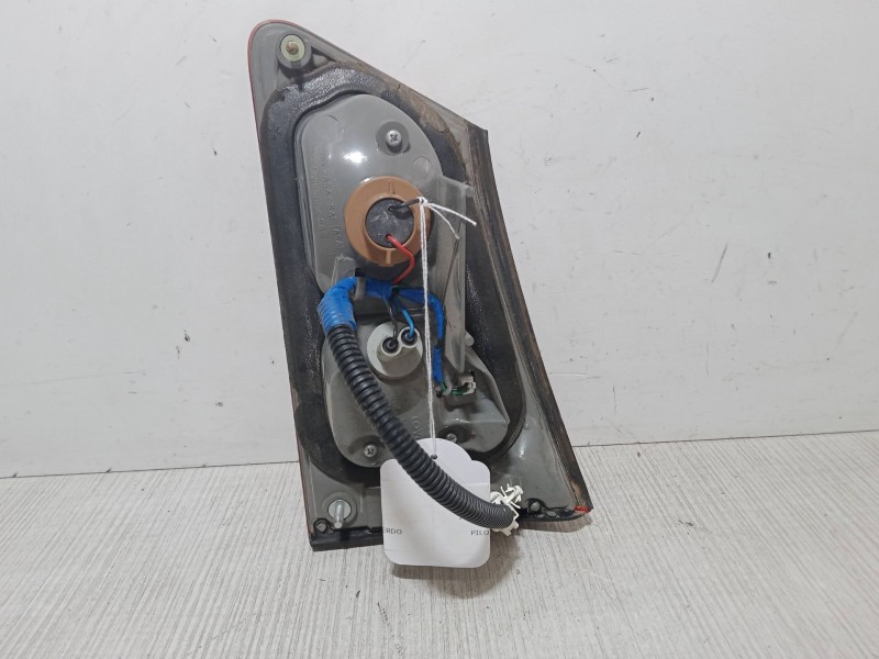 Recambio de piloto trasero porton izquierdo para lexus is ii (_e2_) 220d (ale20) referencia OEM IAM   