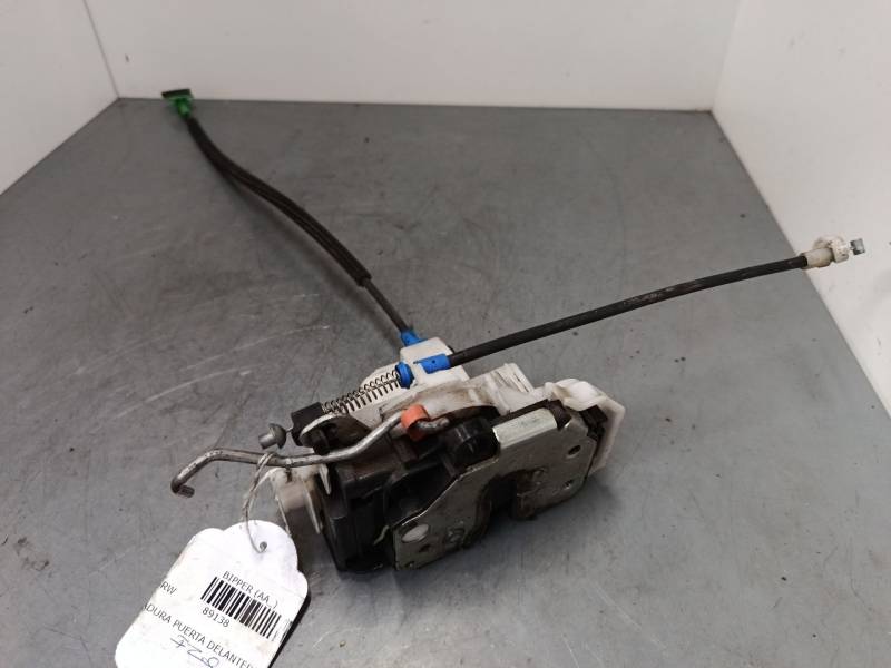 CERRADURA PUERTA DELANTERA IZQUIERDA 