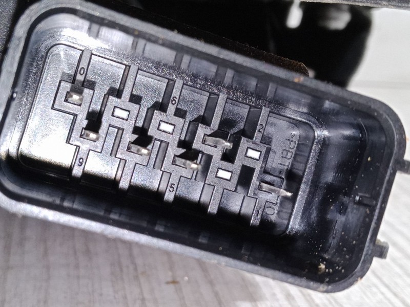 Recambio de cerradura puerta trasera derecha para ford focus ii (da_, hcp, dp) 1.6 tdci referencia OEM IAM   