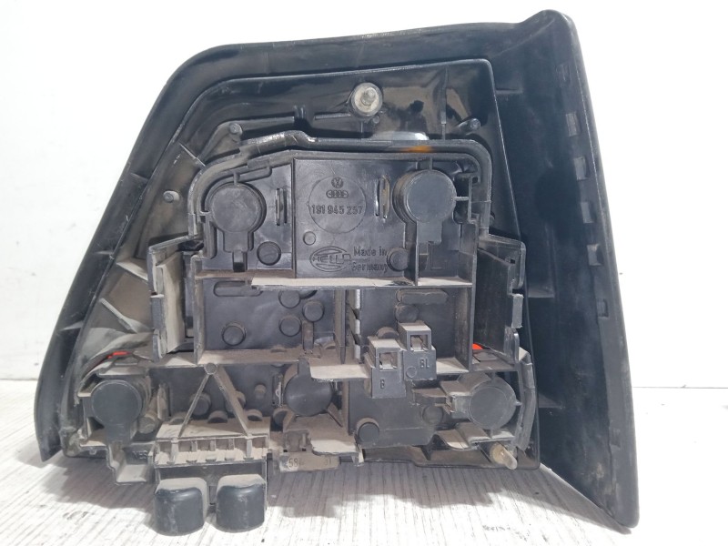 Recambio de piloto trasero izquierdo para volkswagen golf ii (19e, 1g1) 1.8 gti cat referencia OEM IAM   