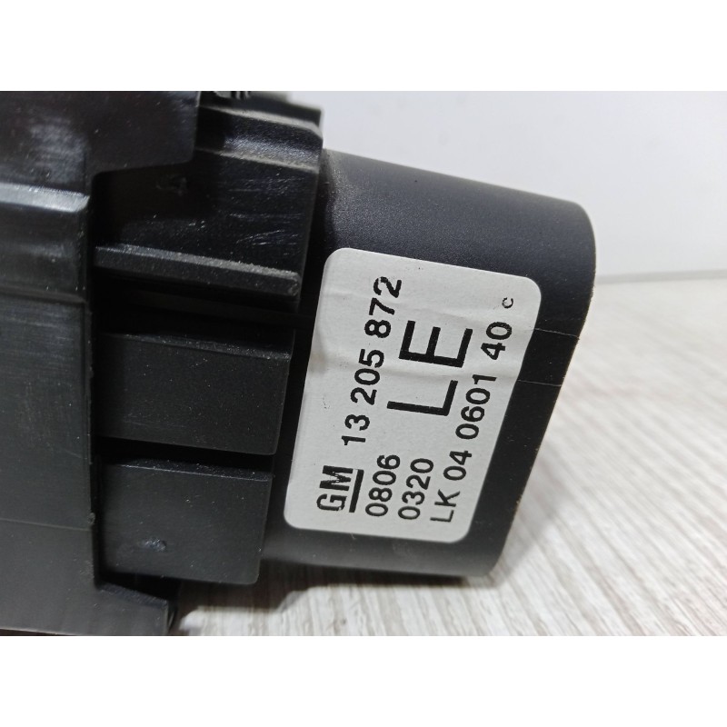 Recambio de conmutador de luces para opel zafira b furgoneta/monovolumen (a05) 1.9 cdti van (m75) referencia OEM IAM 13205872 08