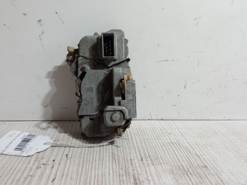 Recambio de cerradura puerta delantera derecha para peugeot 306 hatchback (7a, 7c, n3, n5) 2.0 hdi 90 referencia OEM IAM   