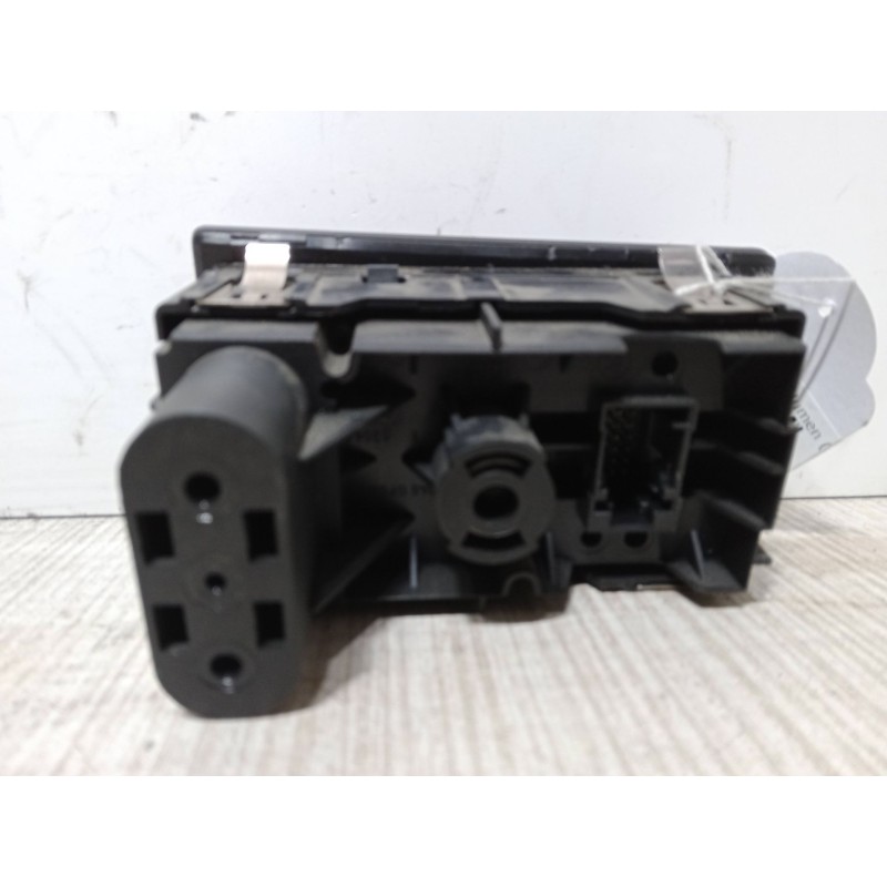 Recambio de conmutador de luces para opel zafira b furgoneta/monovolumen (a05) 1.9 cdti van (m75) referencia OEM IAM 13205872 08