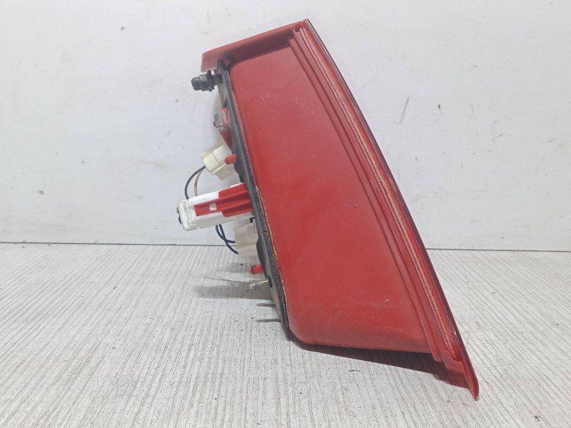 Recambio de piloto trasero porton izquierdo para chevrolet lacetti (j200) 1.4 16v referencia OEM IAM   