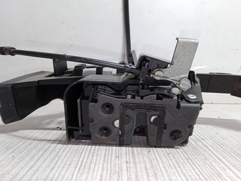 Recambio de cerradura puerta trasera izquierda para ford focus ii (da_, hcp, dp) 1.6 tdci referencia OEM IAM   