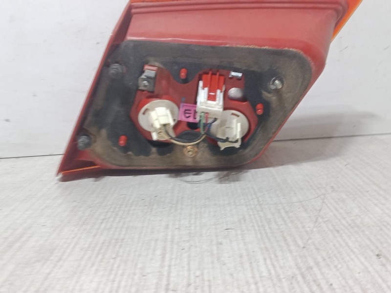 Recambio de piloto trasero porton izquierdo para chevrolet lacetti (j200) 1.4 16v referencia OEM IAM   