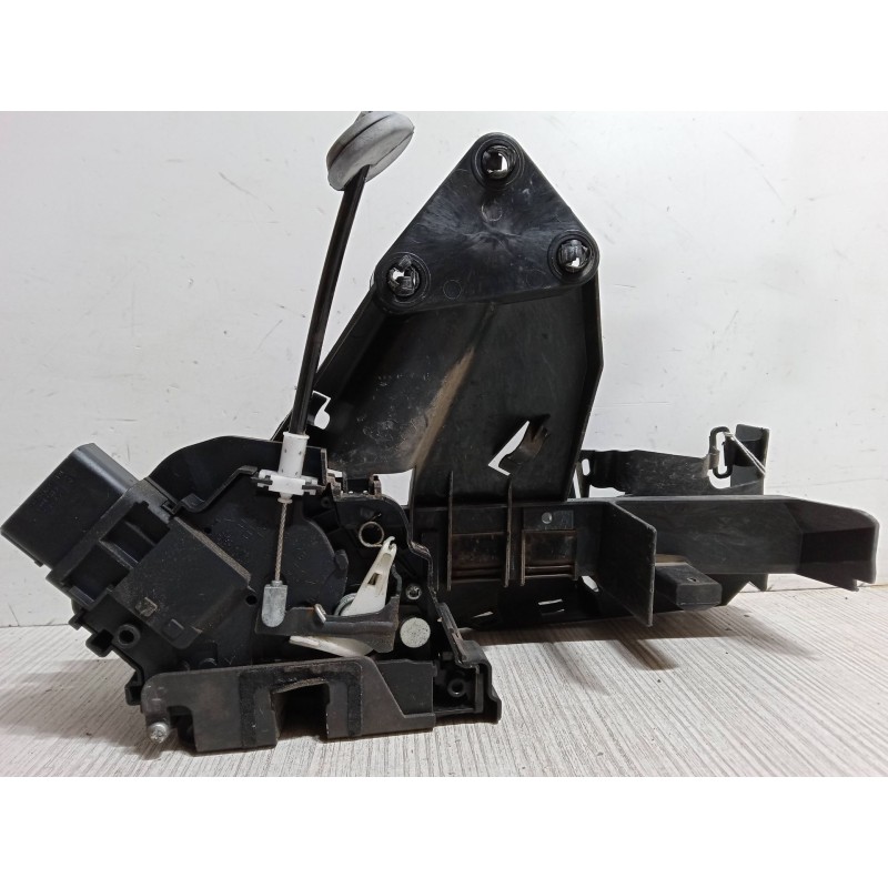 Recambio de cerradura puerta delantera derecha para ford focus ii (da_, hcp, dp) 1.6 tdci referencia OEM IAM   