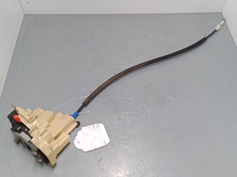 CERRADURA PUERTA DELANTERA IZQUIERDA 