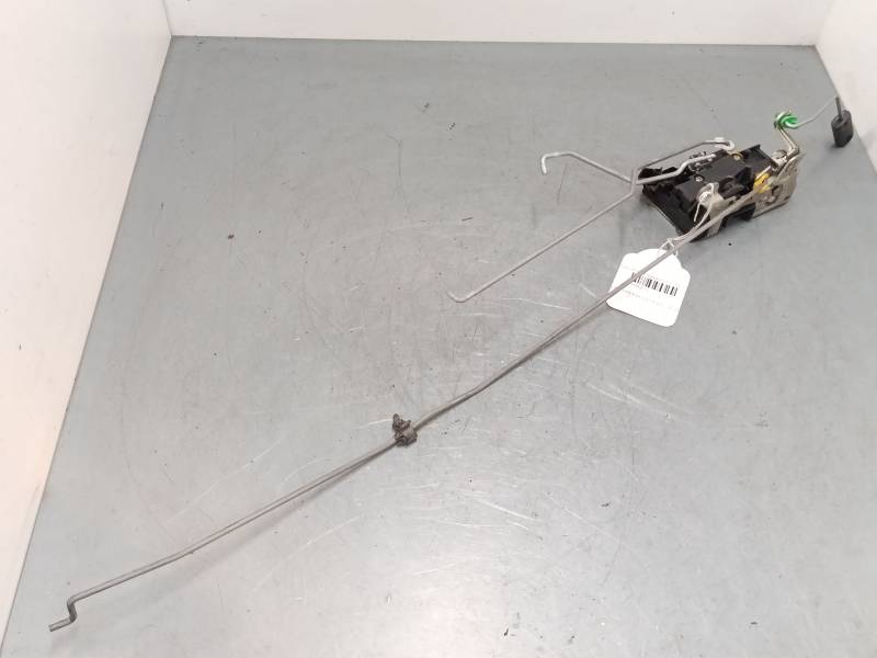 CERRADURA PUERTA DELANTERA DERECHA 