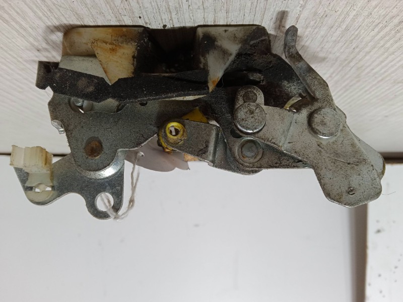 Recambio de cerradura puerta trasera derecha para tata indigo (4_v2) 1.4 referencia OEM IAM   