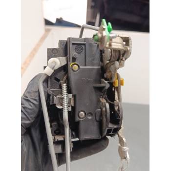 CERRADURA PUERTA DELANTERA DERECHA 