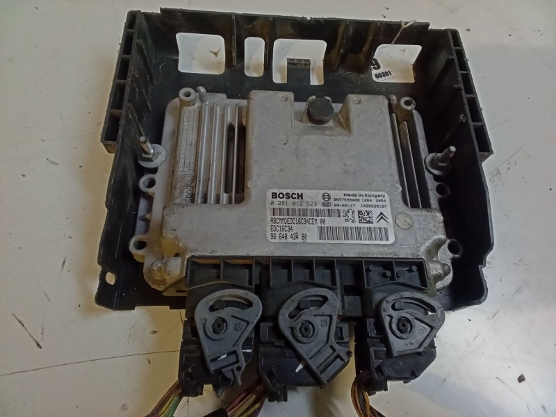 Recambio de centralita motor uce para peugeot 207/207+ (wa_, wc_) 1.4 hdi referencia OEM IAM 96648434809657699480 EDC16C34 02810