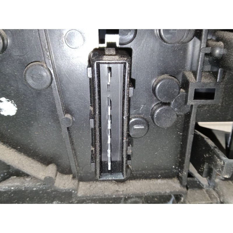 Recambio de piloto trasero izquierdo para peugeot 306 hatchback (7a, 7c, n3, n5) 2.0 hdi 90 referencia OEM IAM   