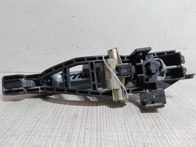 Recambio de maneta exterior puerta delantera derecha para ford focus ii (da_, hcp, dp) 1.6 tdci referencia OEM IAM   