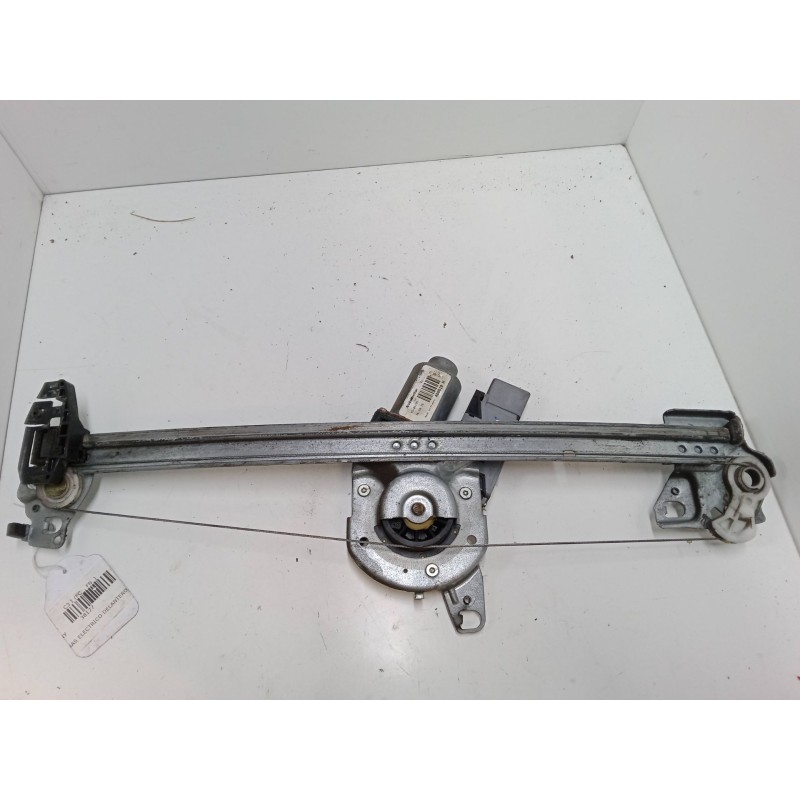 Recambio de elevalunas electrico delantero izquierdo para citroën c3 i (fc_, fn_) 1.4 hdi referencia OEM IAM 40066119H  