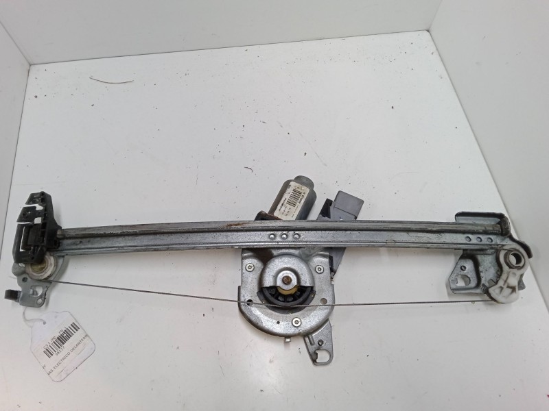 Recambio de elevalunas electrico delantero izquierdo para citroën c3 i (fc_, fn_) 1.4 hdi referencia OEM IAM 40066119H  