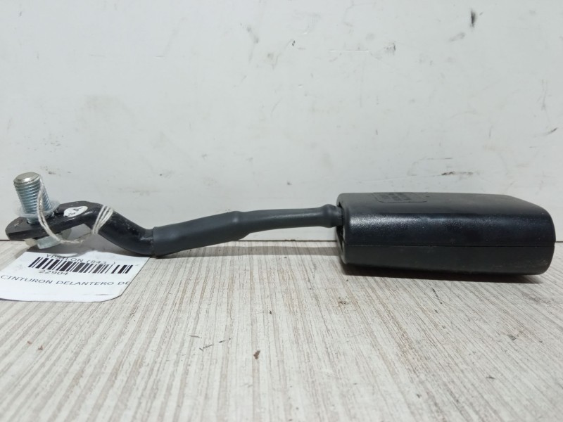 Recambio de anclaje cinturon delantero derecho para lancia ypsilon (843_) 1.3 d multijet (843.axf11, 843.axf1a, 843.axm11,... re