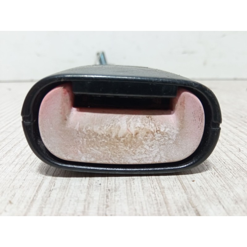 Recambio de anclaje cinturon delantero derecho para lancia ypsilon (843_) 1.3 d multijet (843.axf11, 843.axf1a, 843.axm11,... re