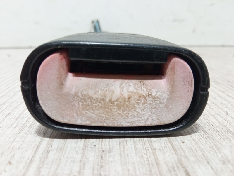 Recambio de anclaje cinturon delantero derecho para lancia ypsilon (843_) 1.3 d multijet (843.axf11, 843.axf1a, 843.axm11,... re