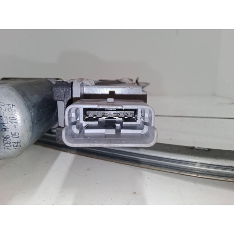 Recambio de elevalunas electrico delantero izquierdo para citroën c3 i (fc_, fn_) 1.4 hdi referencia OEM IAM 40066119H  