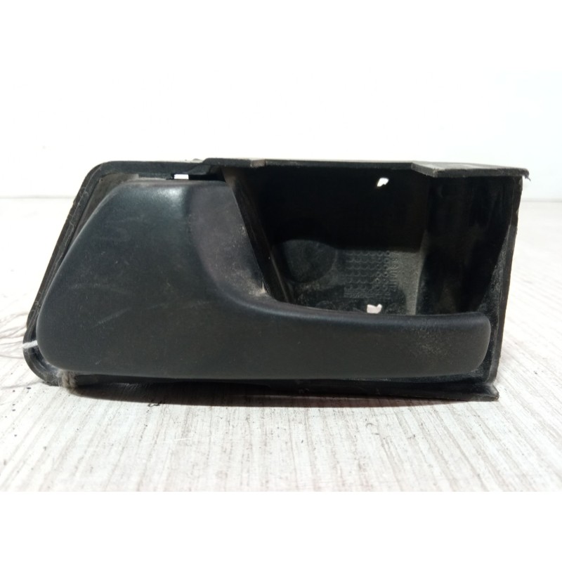 Recambio de maneta interior puerta trasera izquierda para volkswagen golf iii van (1h1) 1.8 referencia OEM IAM 1H0837141  