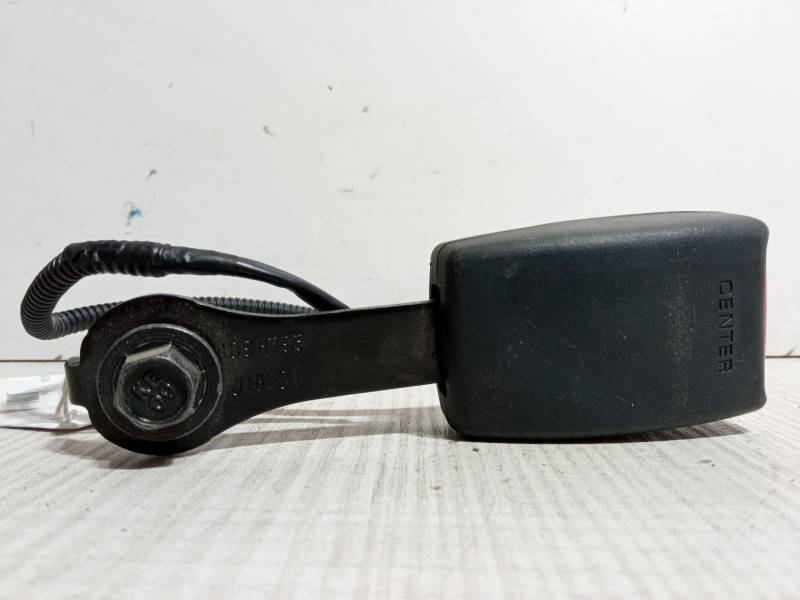 ANCLAJE CINTURON TRASERO CENTRAL 1098793 