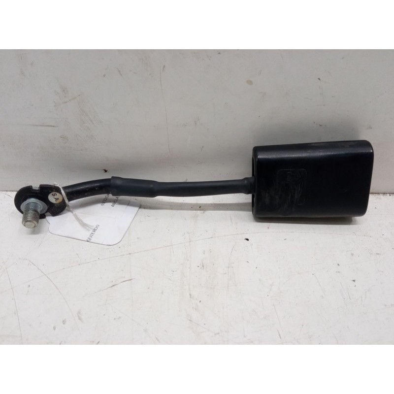 Recambio de anclaje cinturon delantero izquierdo para lancia ypsilon (843_) 1.3 d multijet (843.axf11, 843.axf1a, 843.axm11,... 