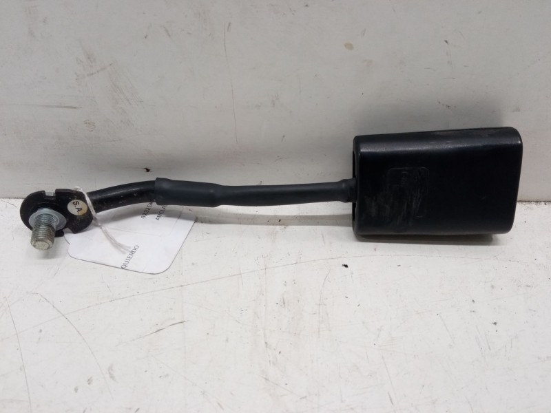 Recambio de anclaje cinturon delantero izquierdo para lancia ypsilon (843_) 1.3 d multijet (843.axf11, 843.axf1a, 843.axm11,... 