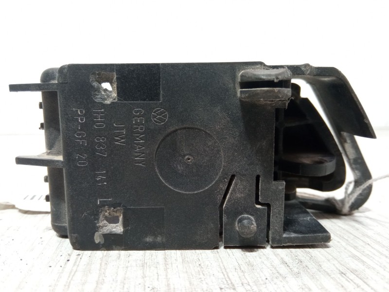Recambio de maneta interior puerta trasera izquierda para volkswagen golf iii van (1h1) 1.8 referencia OEM IAM 1H0837141  