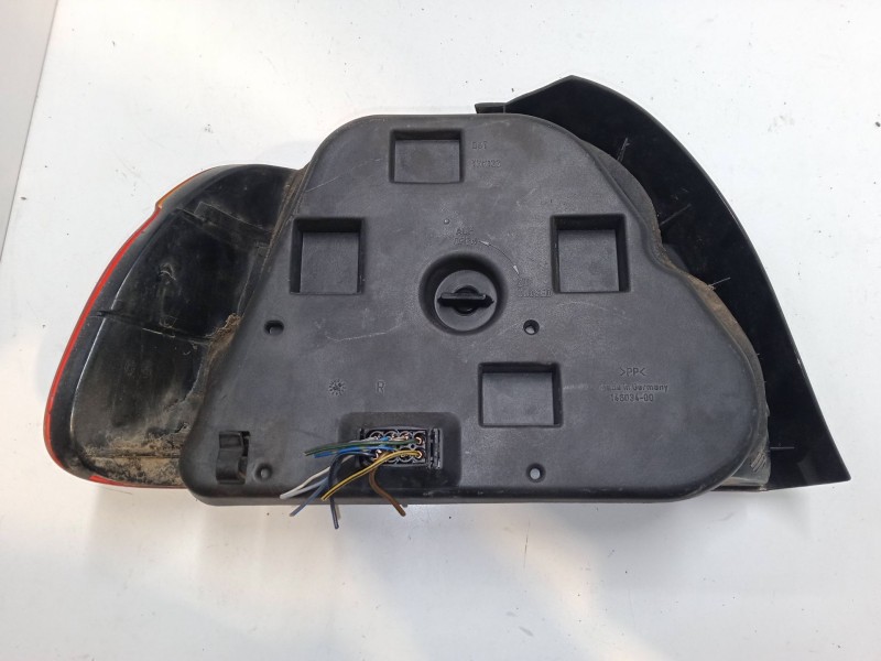Recambio de piloto trasero derecho para bmw 5 (e39) 523 i referencia OEM IAM   