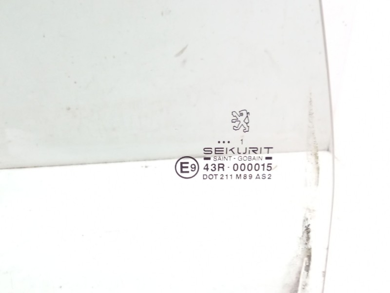 Recambio de luna trasera derecha para peugeot 306 break (7e, n3, n5) 2.0 hdi 90 referencia OEM IAM   